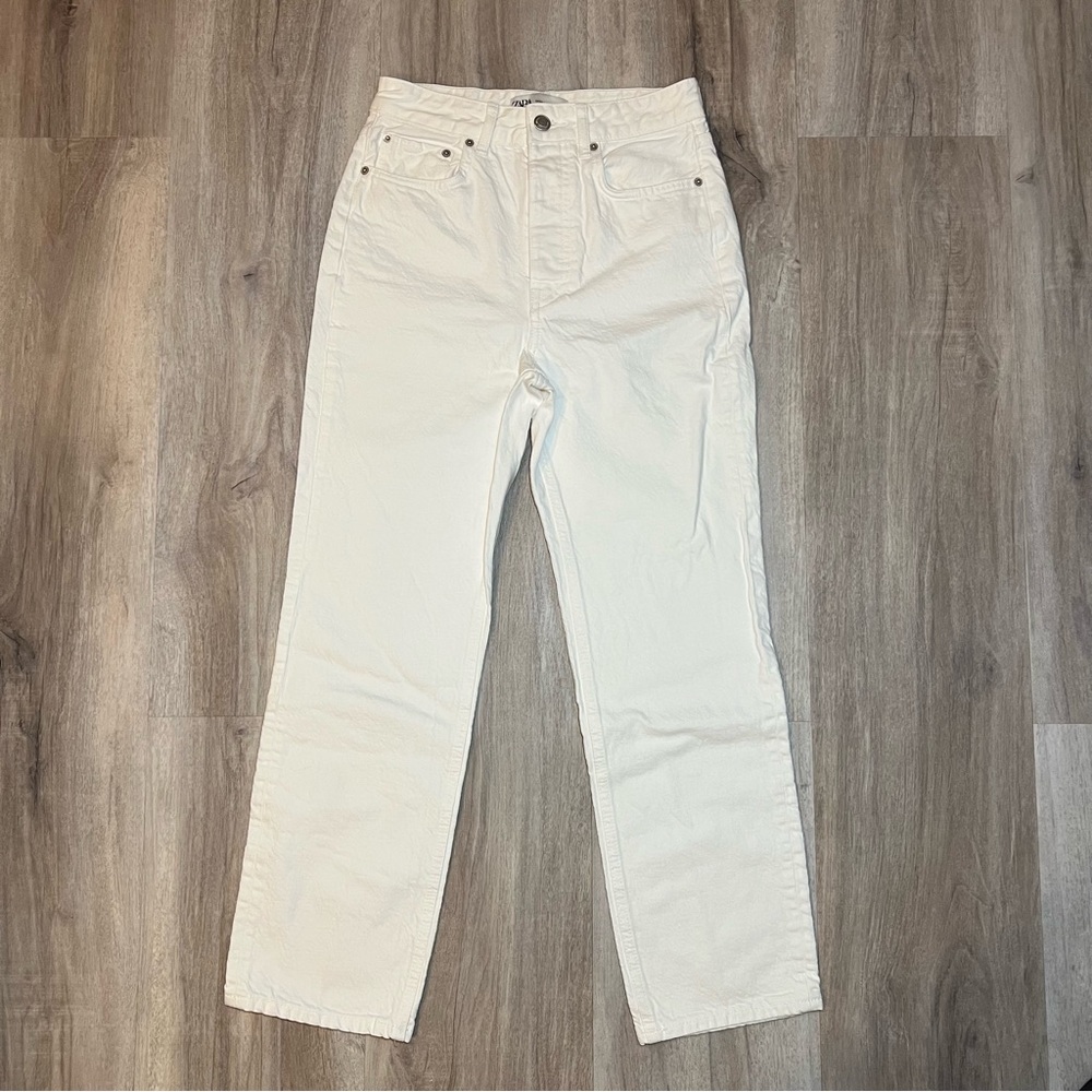 Zara White High Rise Jeans